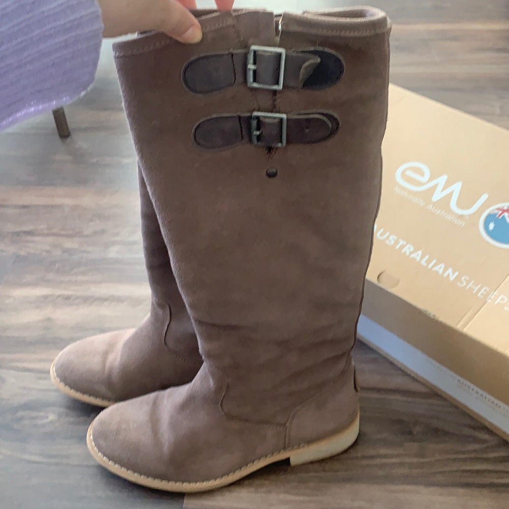 Emu suede tall boots with sheep skin lining, only been worn a few times.